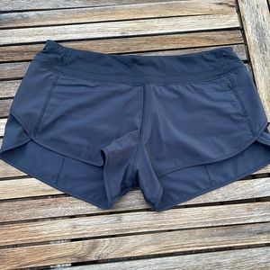 CRZ YOGA Women's Low rise Quick Dry Workout Running Shorts Mesh Liner - 2.5''